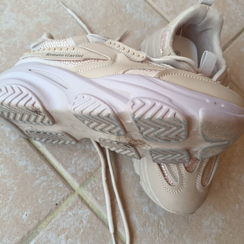Renato Garini sneakers size 37 beige with rose gold studs like new