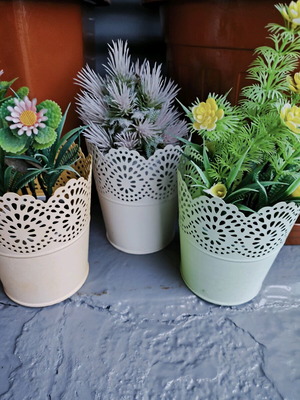 Decorative flower pots used, set of 3, lemon, white, green