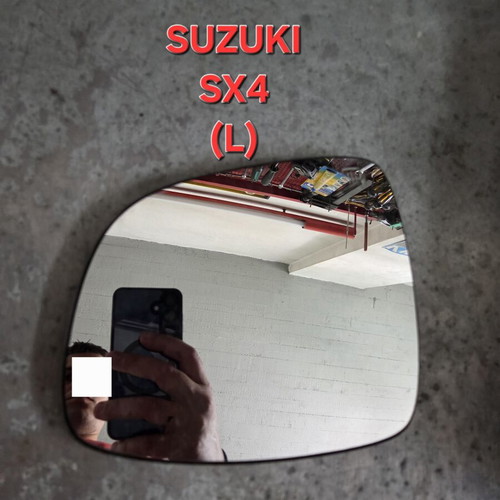 Suzuki SX4 Side Mirror like new