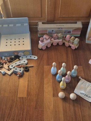 Little Dutch wooden toys pack of 5 like new