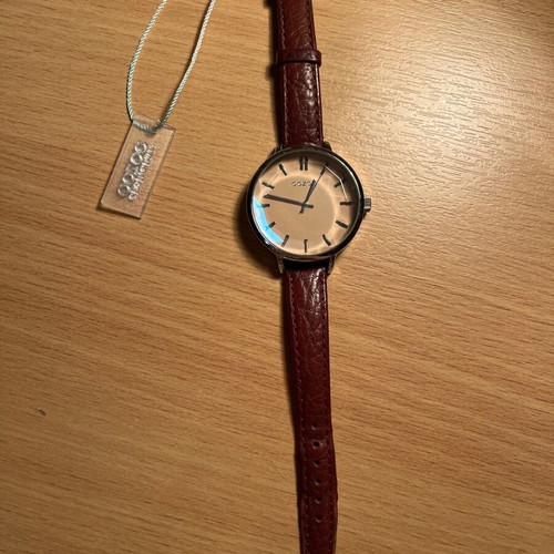 Oozoo women's watch used with genuine leather strap