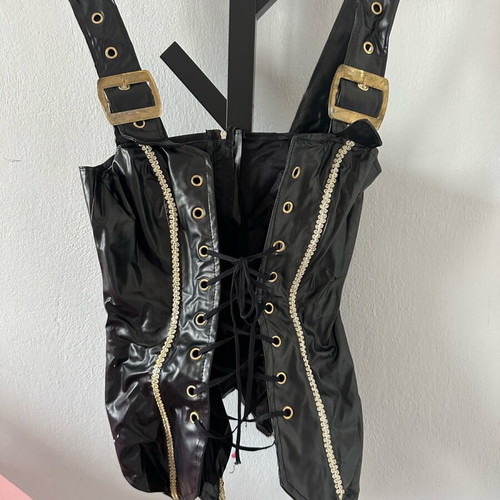 Carnival costume size M like new
