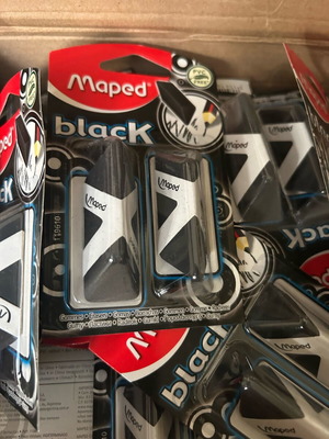 Γόμες Maped Black Triangle νέες, πακέτο 10 σχολικές