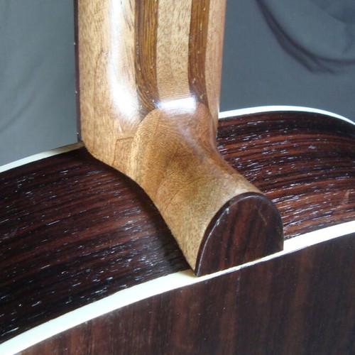 Acoustic folk guitar new with spruce top and rosewood body
