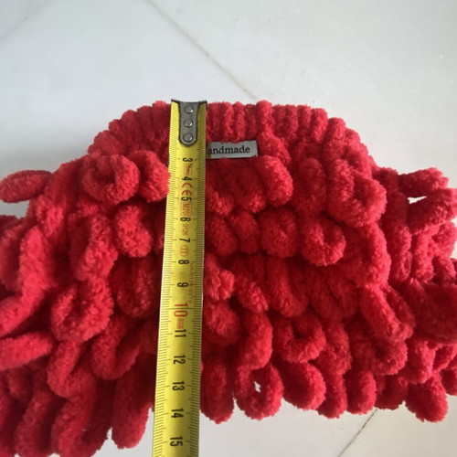 Puffy handmade red handbag like new