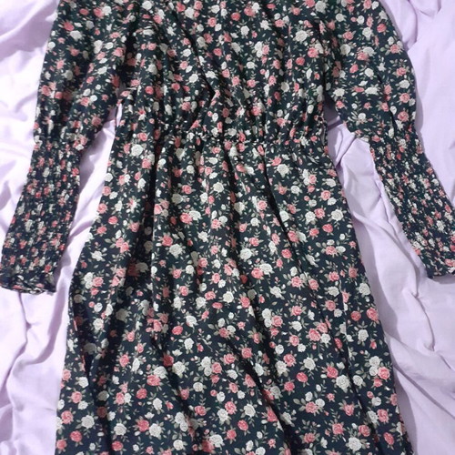 Mini dress new with closed neck and belt, size M 38 10