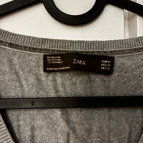 Zara blouse gray medium like new