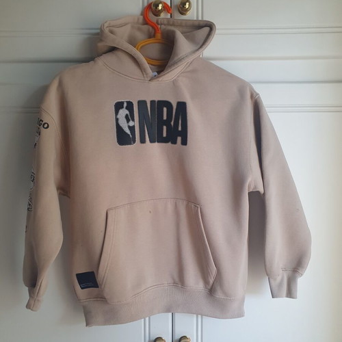 Zara NBA sweatshirt like new, size 140 cm, beige