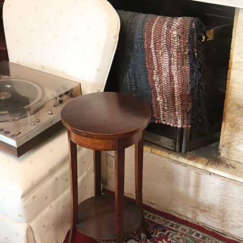 Set of side tables like new