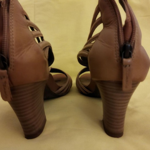 Anatomic Tamaris sandals like new, beige brown, sizes 37.5-38.5