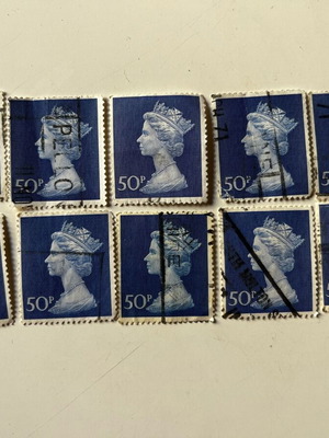 Комплект от 10 употребявани марки Великобритания 50p Кралица Елизабет