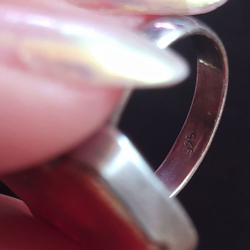 Silver 925 ring with natural coral size 6.5