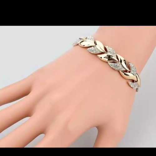 Wheat Class Bracelet new, luxury gold plated with Austrian crystals