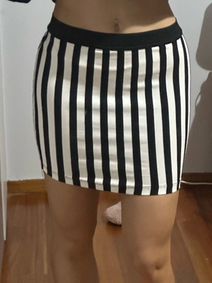 Celestino striped skirt like new, black and white