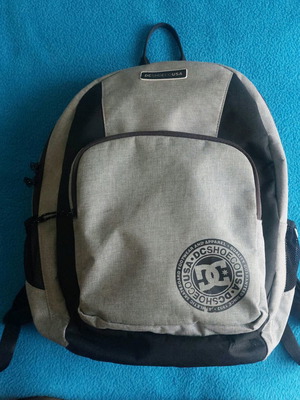 Backpack DC Shoes σαν καινούργιο, γκρι και μαύρο