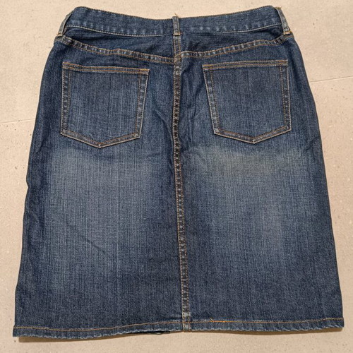 FCUK denim skirt like new, elastic with front slit and pockets