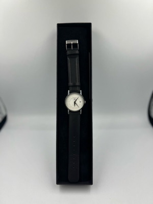 Mercedes Benz watch used with box