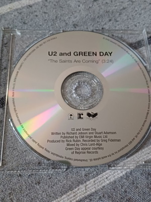 The Saints Are Coming CD promo από U2 και Green Day καινούργιο, rock