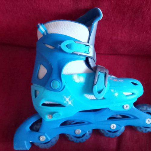 Children's roller skates set 2008 used, adjustable size with helmet, 3 pieces