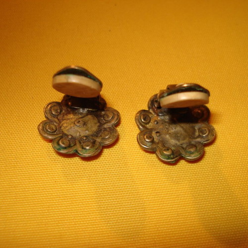 Small vintage clip earrings used