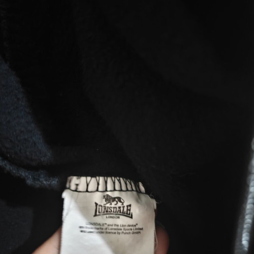 Lonsdale Northwich sports jacket with zipper like new, sizes M-L
