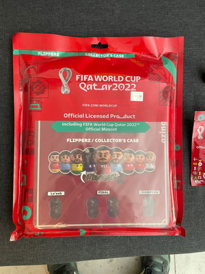 Fifa World Cup Qatar Flipperz collector's case new