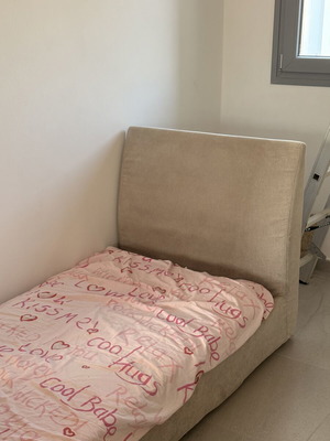 Entos Upholstered Single Bed 90×200 like new
