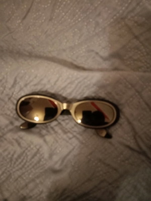 Γυαλιά ηλίου Gucci σαν καινούργια, μαύρα γυναικεία