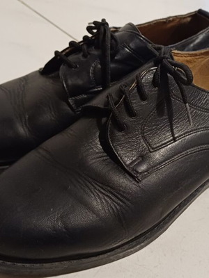 E.S. shoes like new, size 43