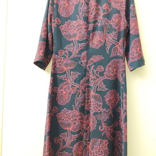 Sarah Lawrence maxi dress new, size 40 medium, black multicolor