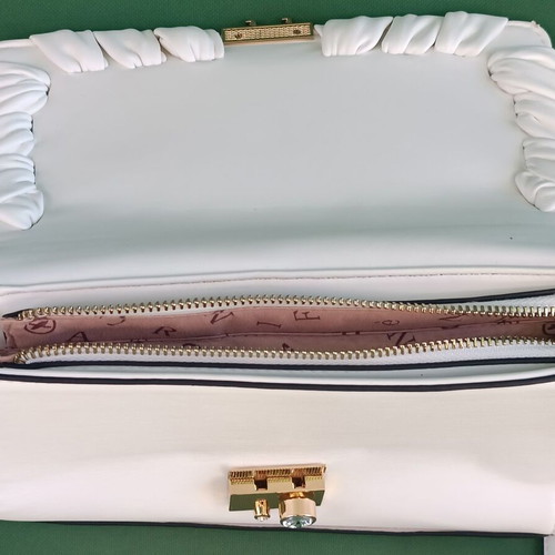 Cafènoir white bag like new with gold clasp and crystals