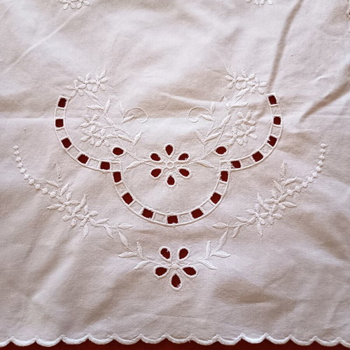 Set of 3 white embroidered cutwork linens like new