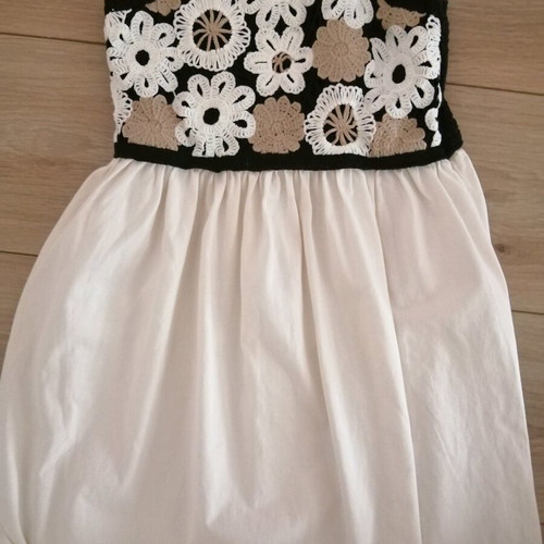Zara dress size 11-12 years 146-152 like new, white