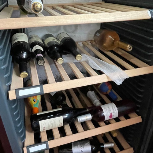 Liebherr Grand Cru wine cooler used, height 165, depth 65, width 65