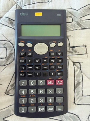 Pocket calculator like new, small and practical