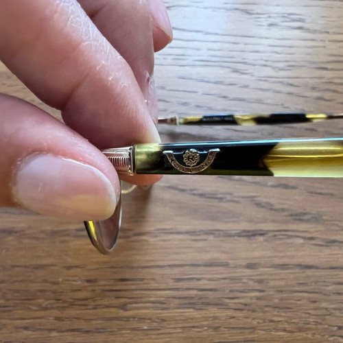 Vintage round sunglasses used with metal frame