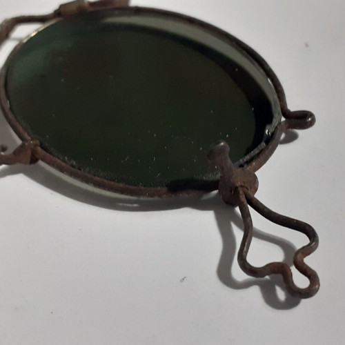 Vintage glasses used with metal frame