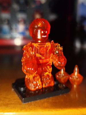 Human Torch Johnny Storm figure like new with accessories