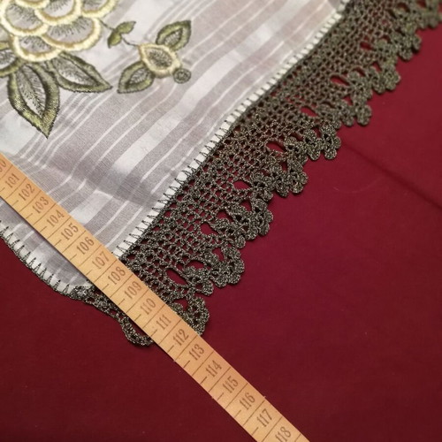 Handmade silk embroidery set of 3 pieces like new with gold thread and lace