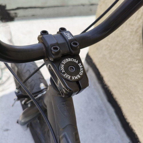 BMX Subrosa 20" used, black matte finish, ready for tricks