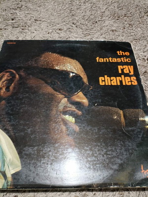 The Fantastic Ray Charles vinyl record like new