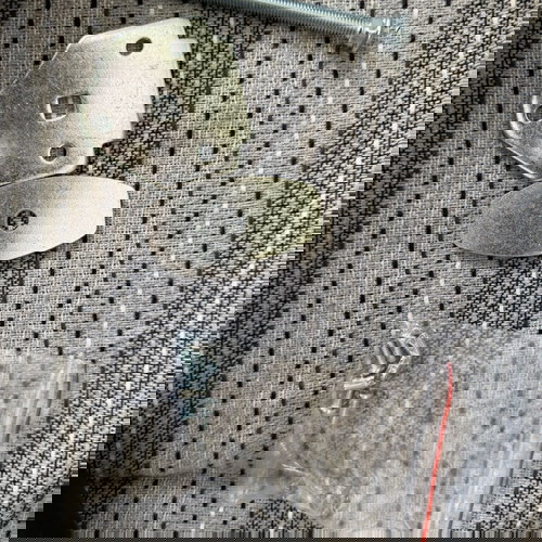 Βάση για οθόνη υπολογιστή σαν καινούργια, τοίχου και γραφείου