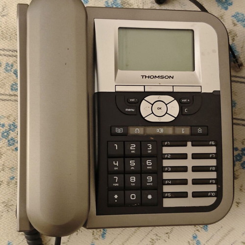 Thomson IP phones used, pack of 5, compatible with VoIP/SIP