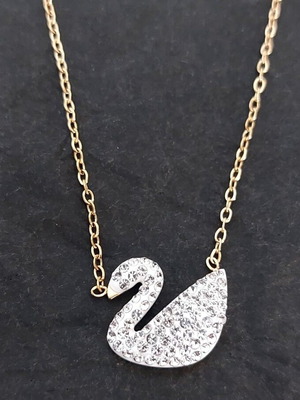 Necklace made of stainless steel, in good condition, gold and silver colors