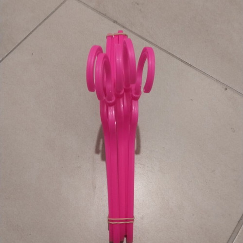 Children's hangers like new