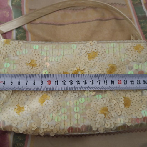 Evening bag with sequins, like new, beige and yellow