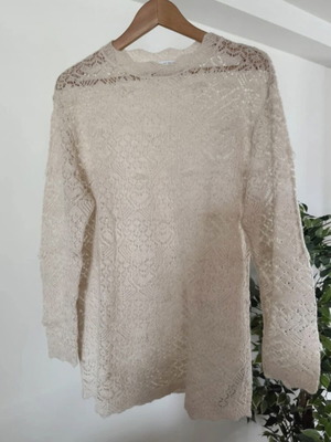 Zara beige oversized knit jumper size S