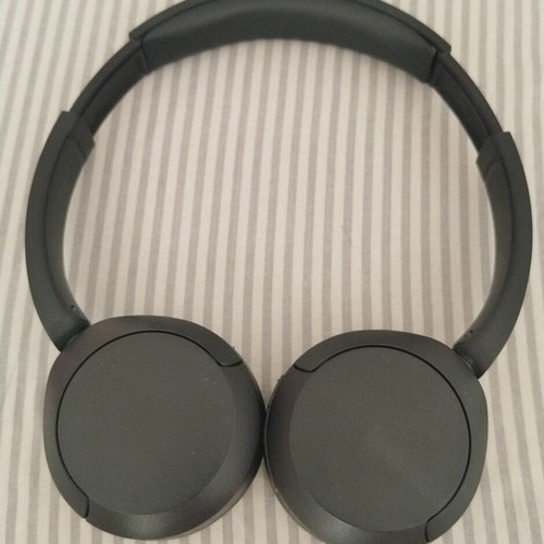Sony WH-CH520 wireless headphones