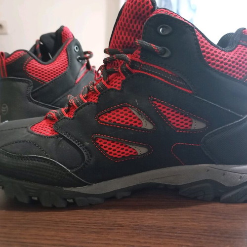 Regatta hiking boots like new, size 38, red