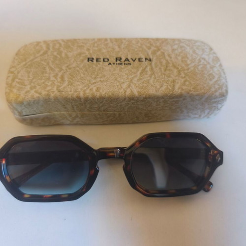 Red Raven Eyewear sunglasses like new, brown